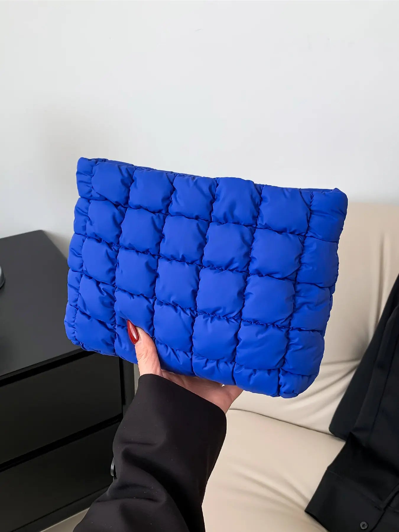 Ladies' fashion quilted plaid convenient makeup bag, casual solid color pleated design lightweight large-capacity storage bag, Portable Cosmetic Bag, Travel Beauty Bag, Cosmetic Travel Bags, Makeup Organizer Pouch, Cosmetic Pouch, Cosmetics Accessories