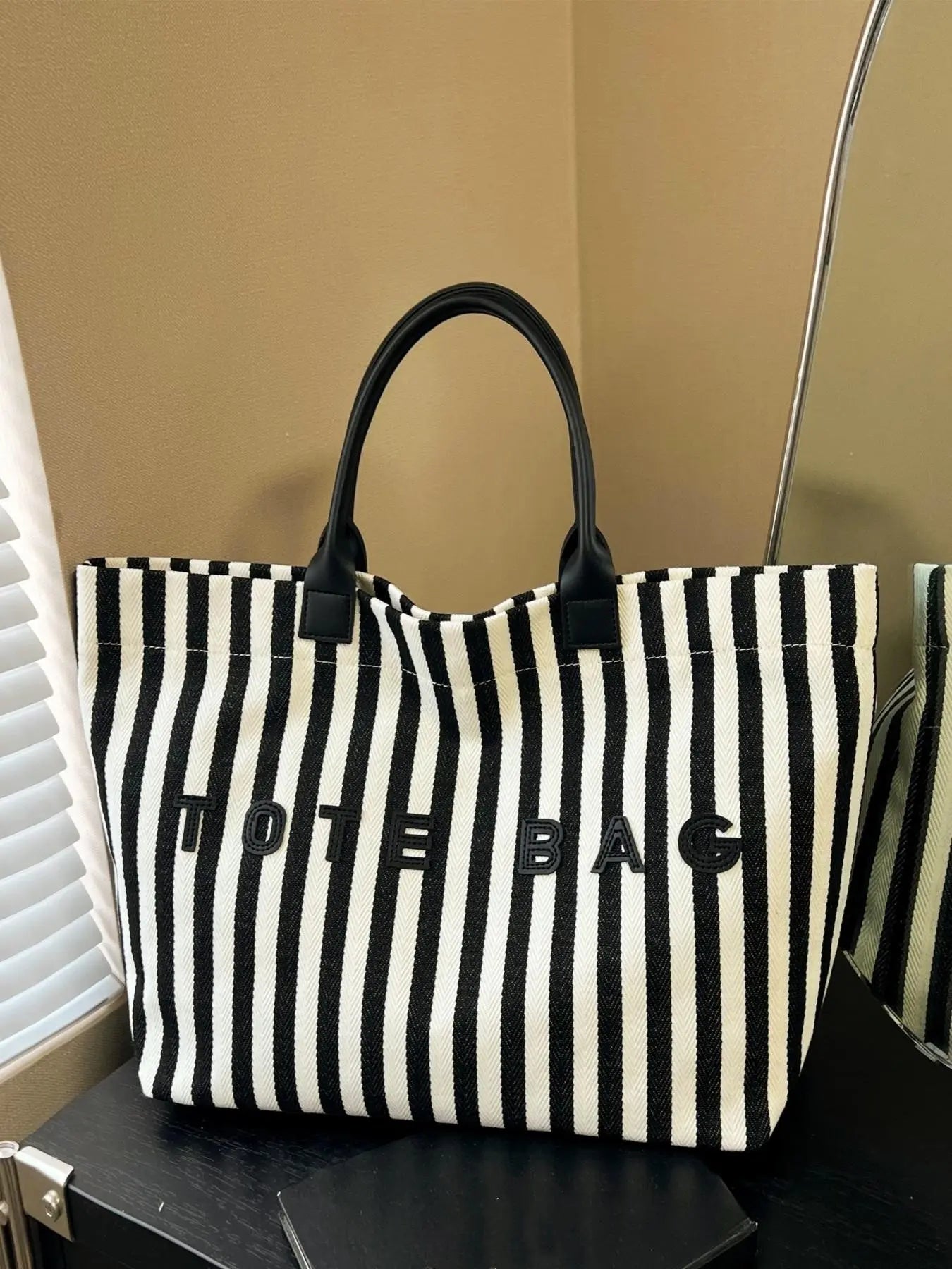 Casual Fashion Large Capacity Corduroy Letter Design Handbag, Perfect for Work & Daily Use, Stylish and Spacious Shoulder Bag, Fashion Bags