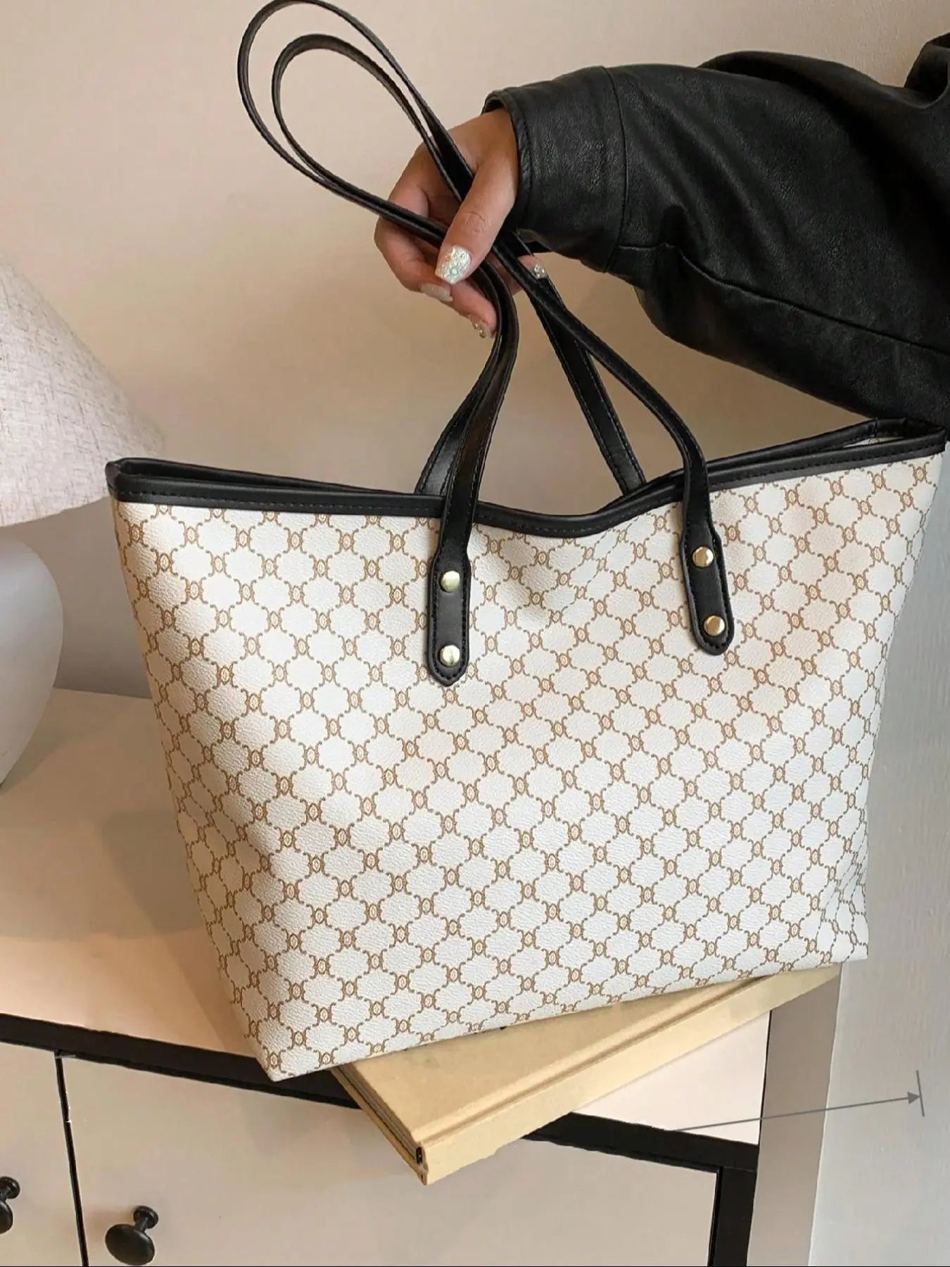 Fashionable Large Capacity Shoulder Bag, Casual Versatile Tote Bag for Women, Trendy All-match Commuter Bag for Daily Used, Handbag Shoulder Bag, Fashionable Patterned Bag, Handbag Shoulder Purse, Aesthetic Shoulder Handbag, Everyday Shoulder Bag