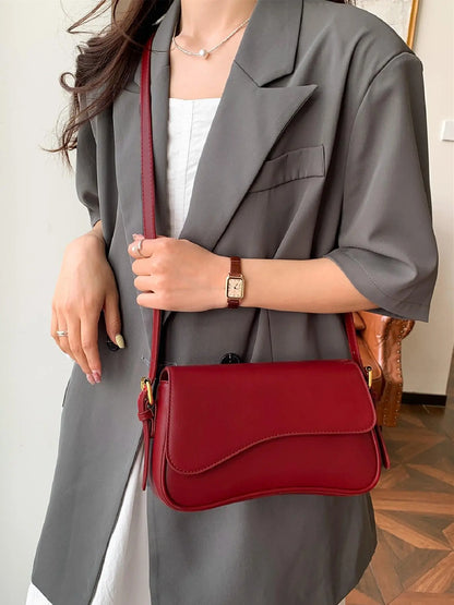 Women's Solid Color Asymmetric Classic Flap Casual Crossbody Shoulder Bag, Versatile Textured PU Leather Commuter Casual Purse for Daily Use, Everyday Crossbody Bag
